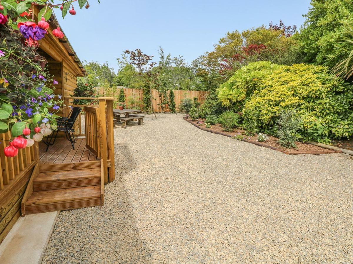 Willow Lodge Tenby Luaran gambar